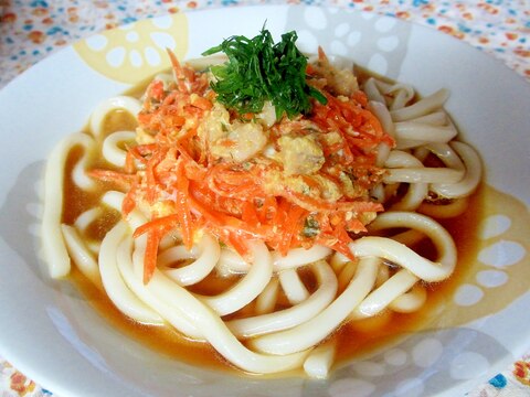 シソ風味にんじんしりしりのっけうどん